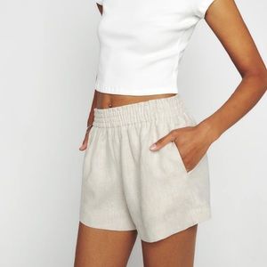 Reformation Mila Linen Short in Oatmeal